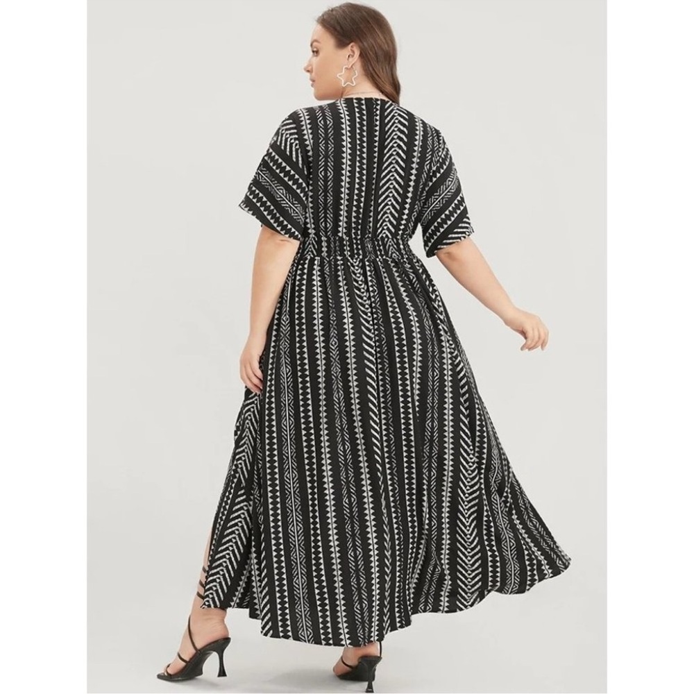 BloomChic Casual Striped Lightweight Black and White Short Sleeve Maxi Dress - Picture 3 of 16